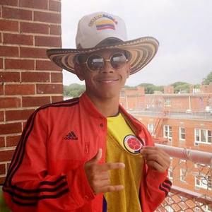 Meet your Posher, Jairo luis